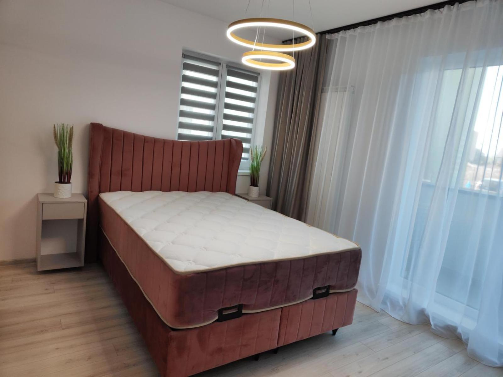 Elisio - Glass Studio Apartment Брашов Екстериор снимка